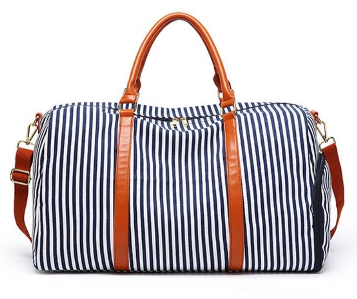 Traveling bag