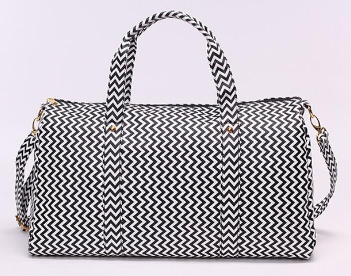 Traveling bag